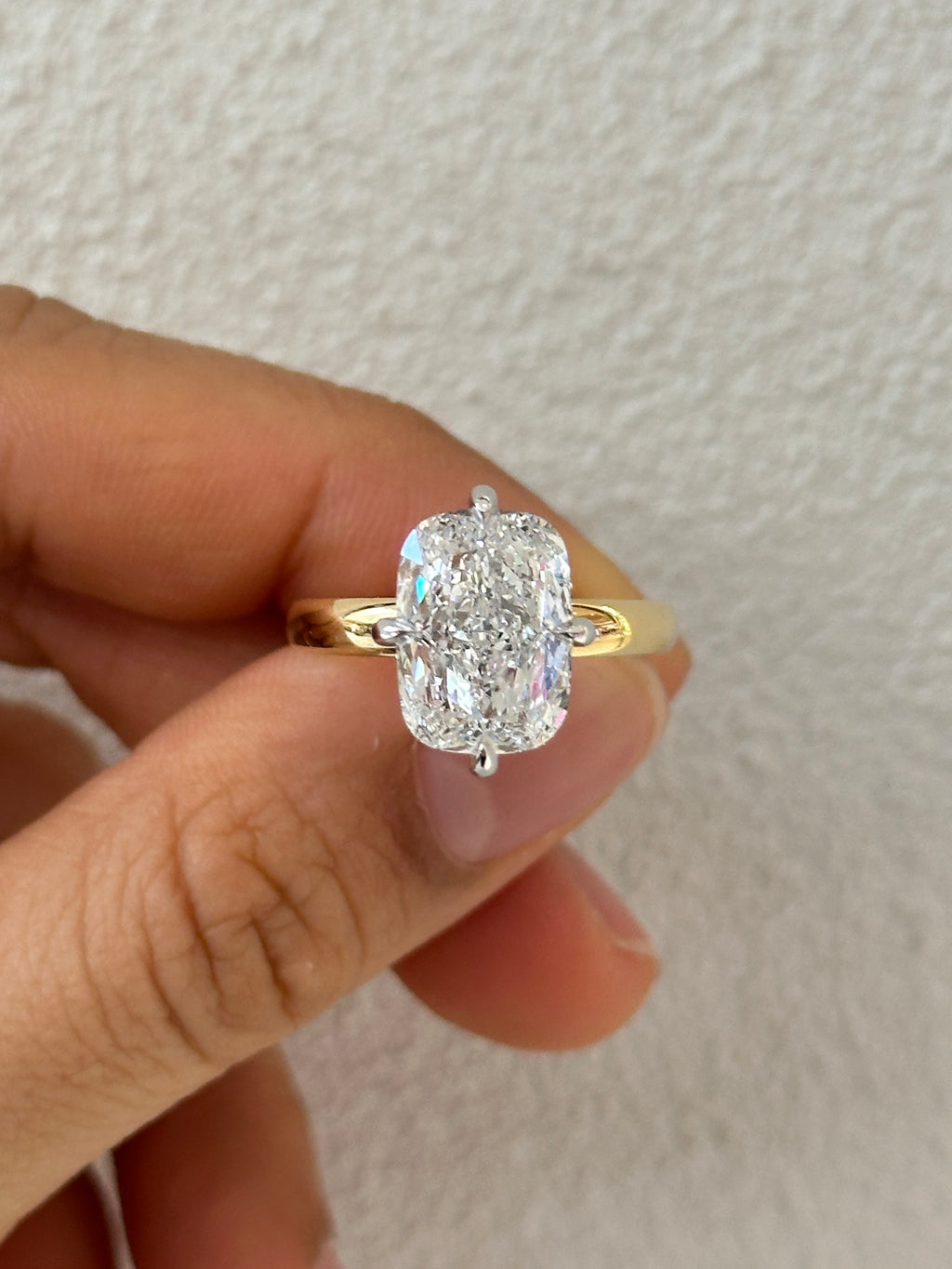 Noelle Lab Diamond ring