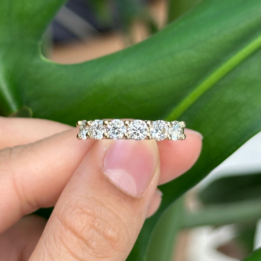 Amarni Natural Diamond Band