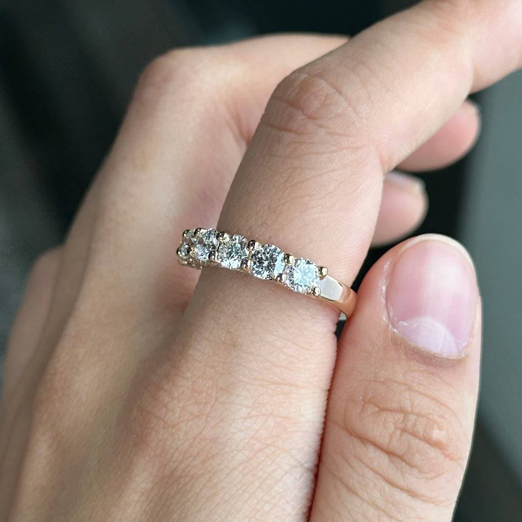 Amarni Natural Diamond Band