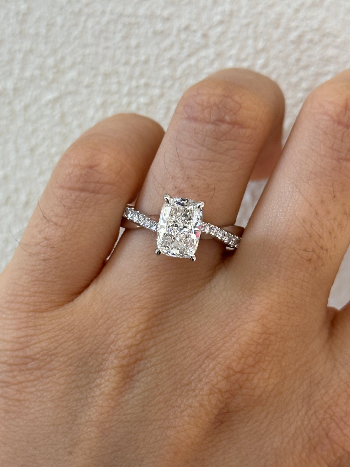 Miski Lab Diamond Ring