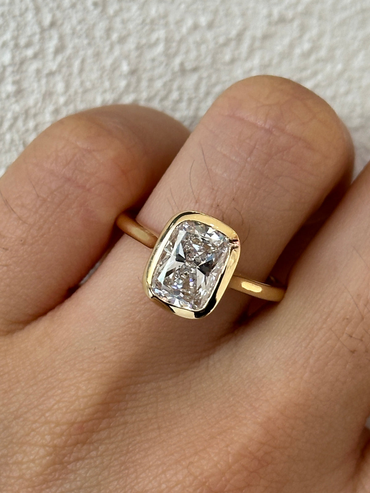 Valoura Lab Diamond Ring