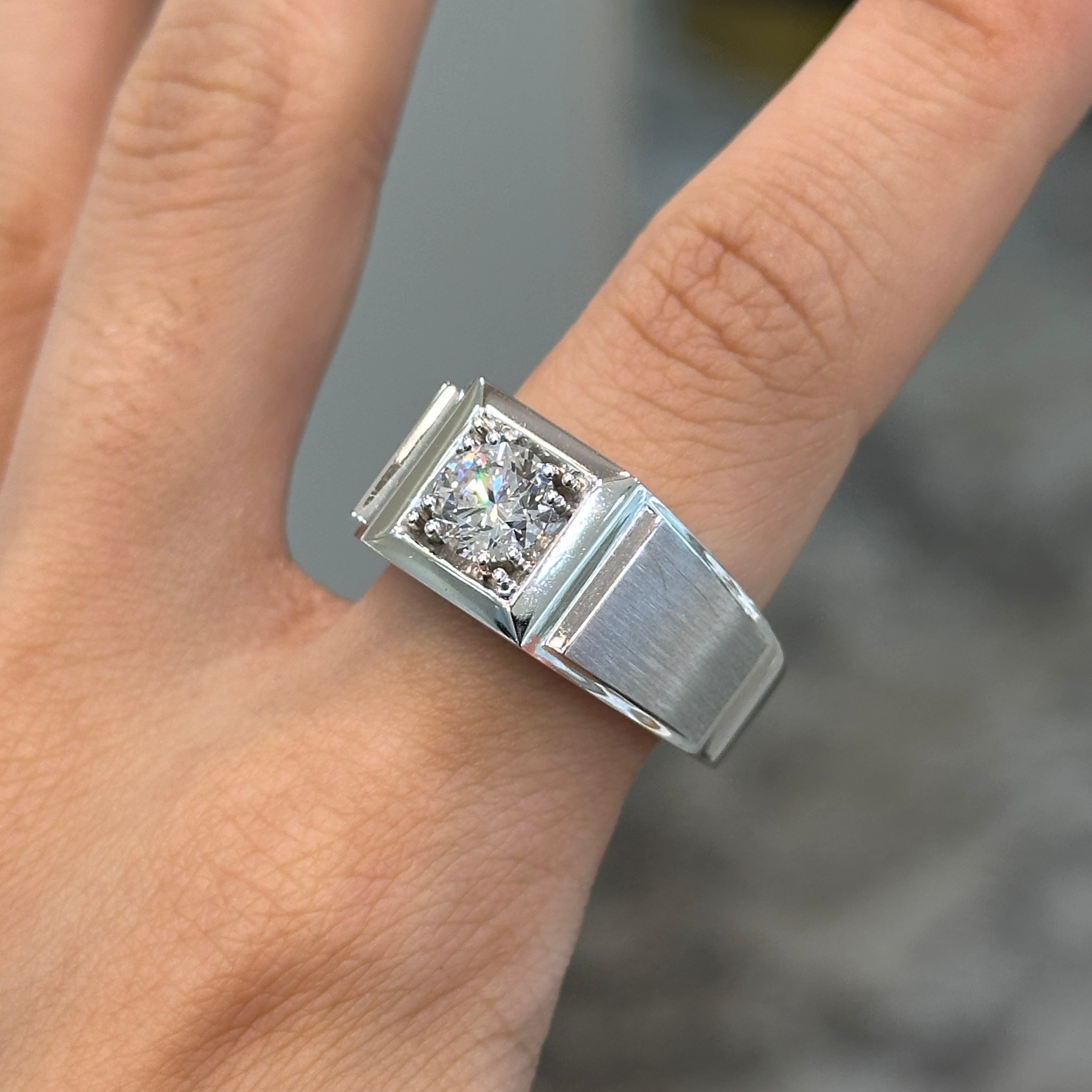 Vincent Mens Lab Diamond Ring