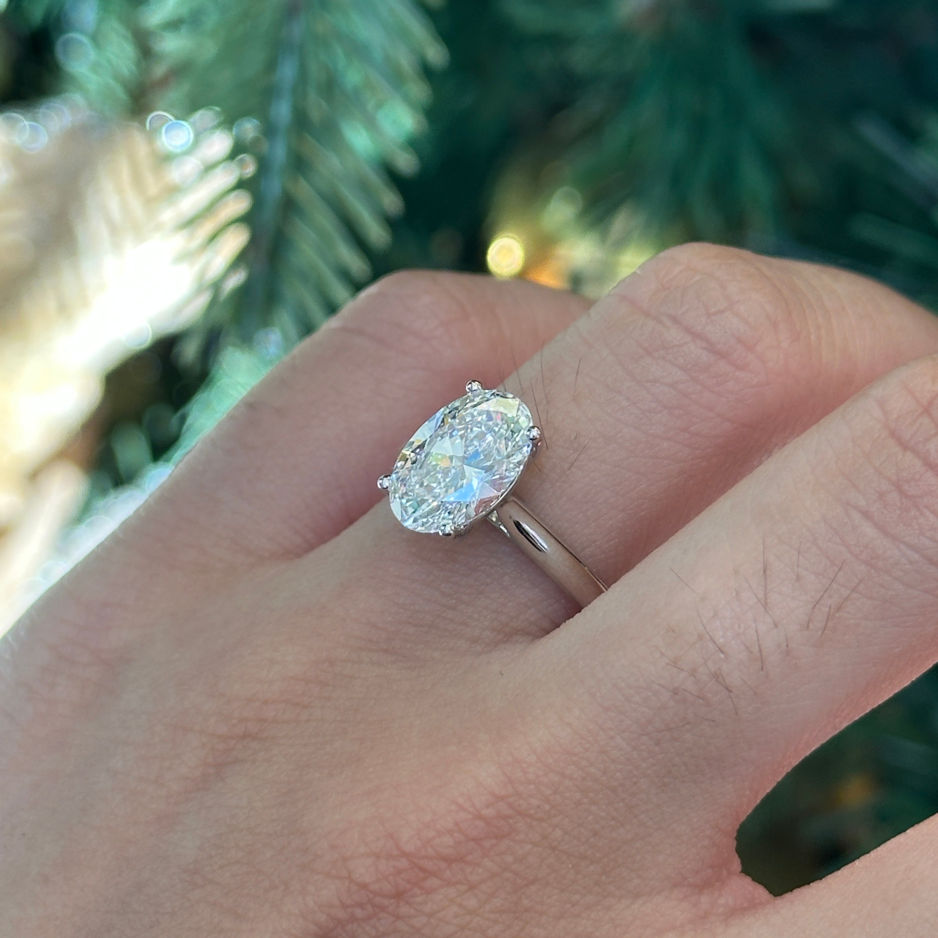 Elle Lab Oval Diamond Ring