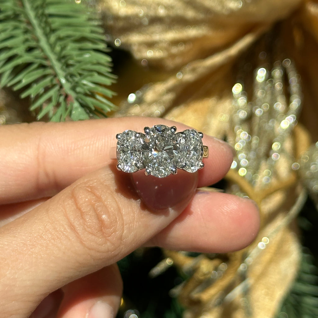 Gabriela Lab Diamond Oval Trilogy