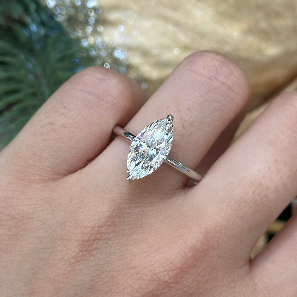 Nancy Lab Diamond Marquise Ring