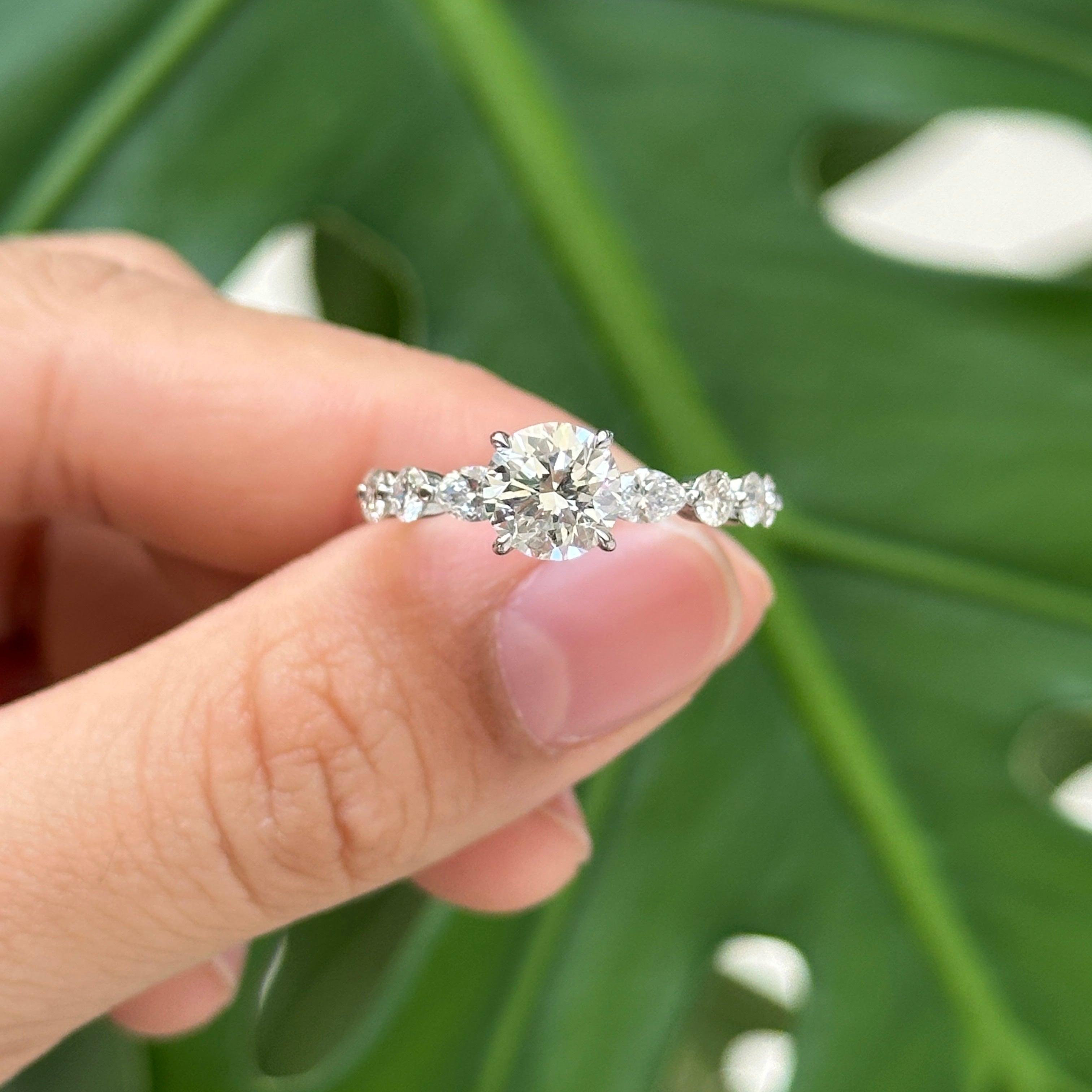 Kiki Natural Diamond Ring