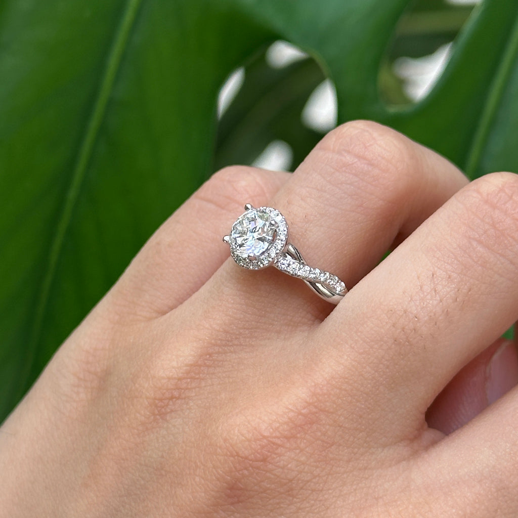 Darcy Natural Diamond Ring