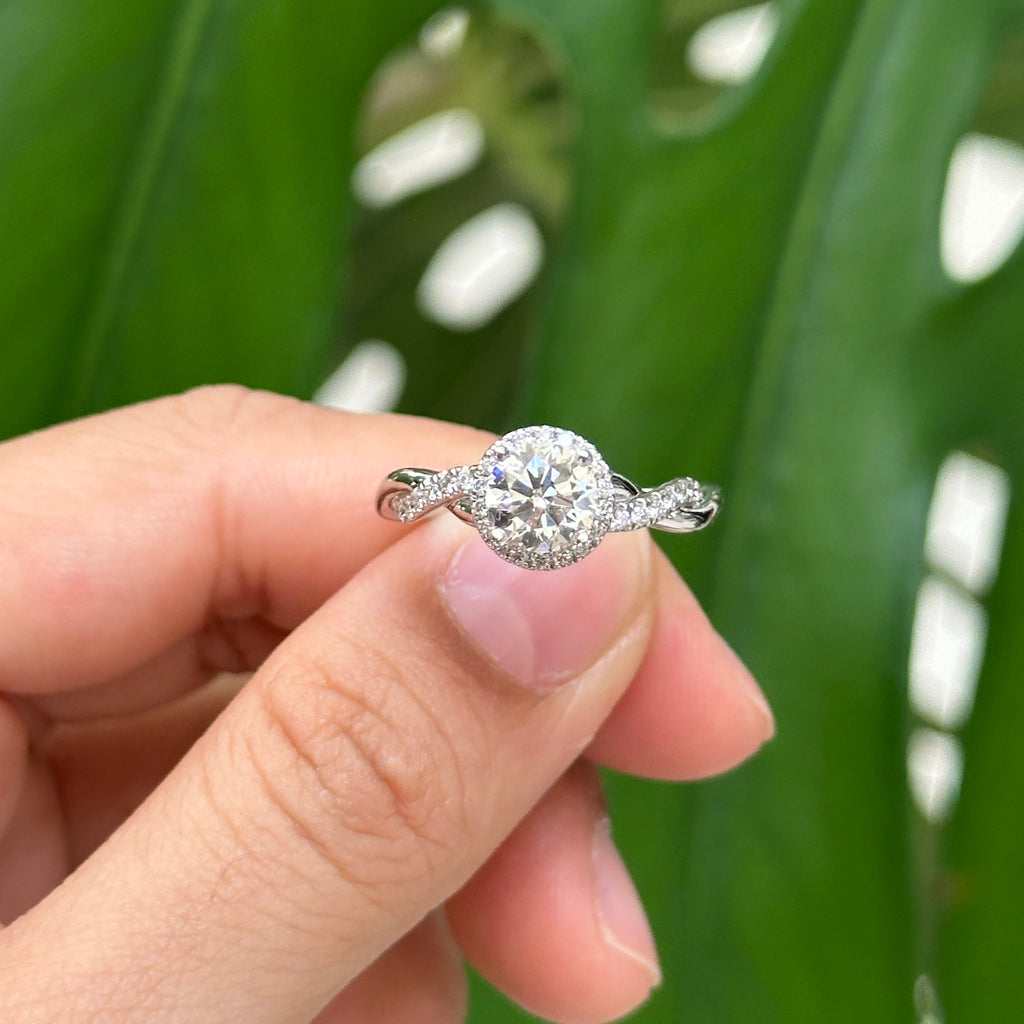 Darcy Natural Diamond Ring